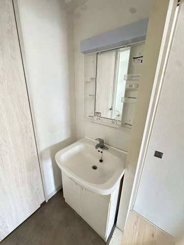 甲南メゾン春日の洗面所