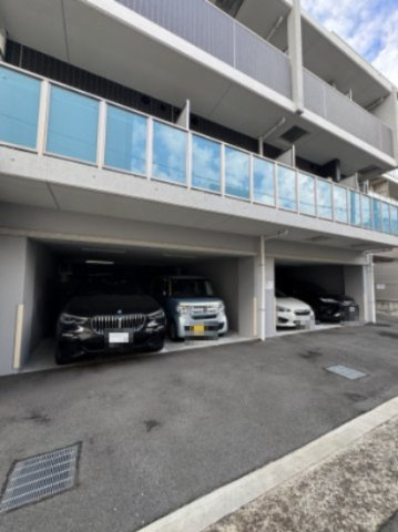 MJC神戸ハーバーウエストの駐車場