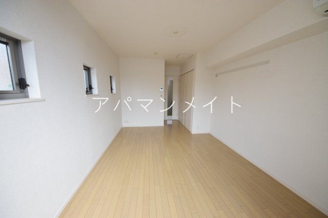 【居間・リビング】 | クラシーズⅤ | 戸塚周辺ならアパマンメイトへＬｅｔｓ Ｇｏ ！