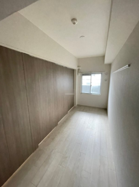 プレサンス松屋町駅前デュオの寝室