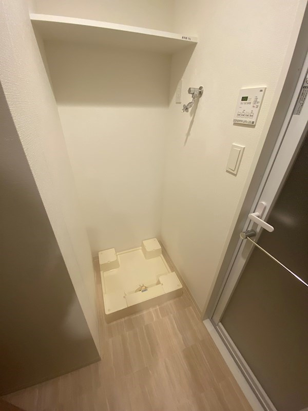 レジディア中目黒Ⅲの玄関