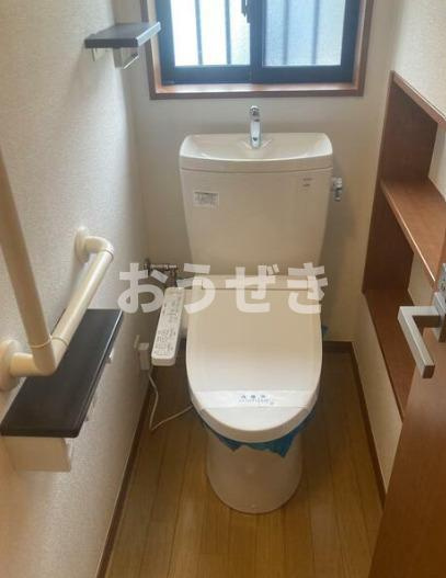戸塚区汲沢３丁目戸建のトイレ