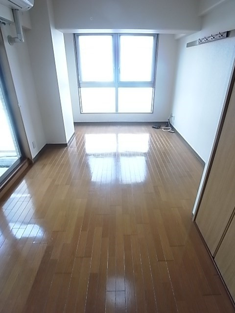 エトール夙川Ⅷの居間・リビング