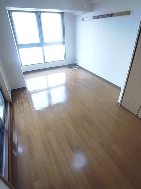 エトール夙川Ⅷの居間・リビング