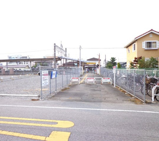 【周辺】 | コートビレッジ南宇都宮駅前 | エントランスを出てこの通路を通れば駅まで1分！
