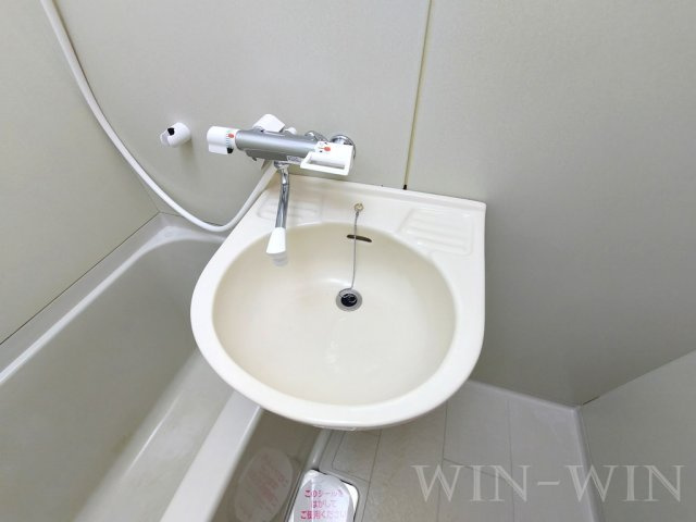 スカイウィング草間の洗面所|イメージ（同建物内別部屋の写真です）