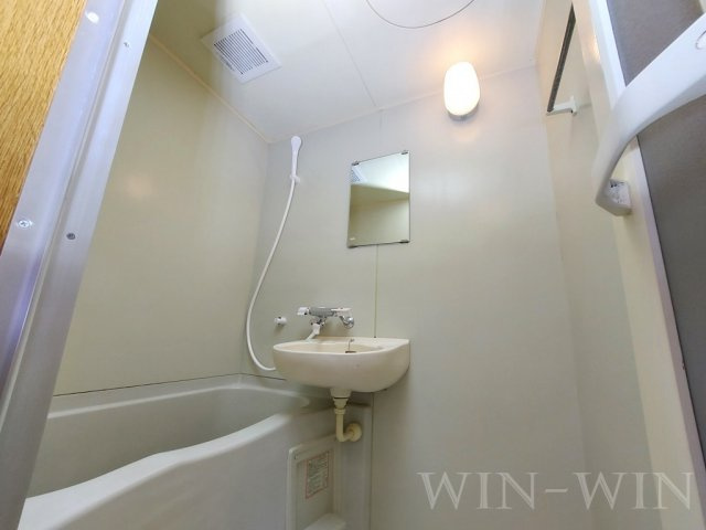 スカイウィング草間の浴室|イメージ（同建物内別部屋の写真です）