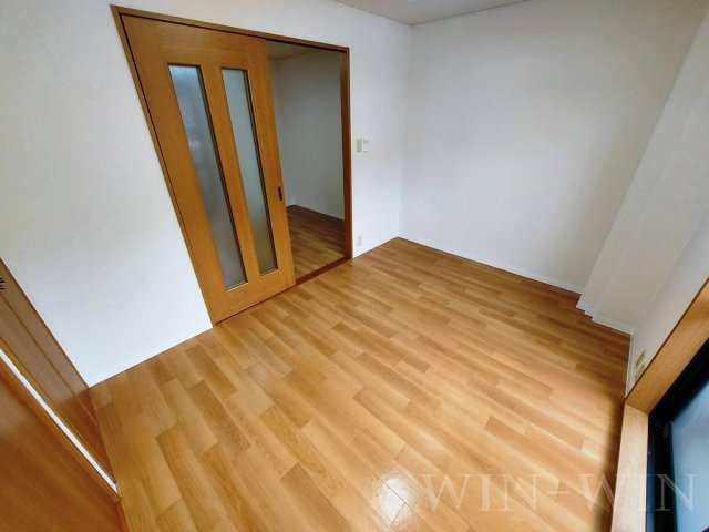 スカイウィング草間の寝室|イメージ（同建物内別部屋の写真です）