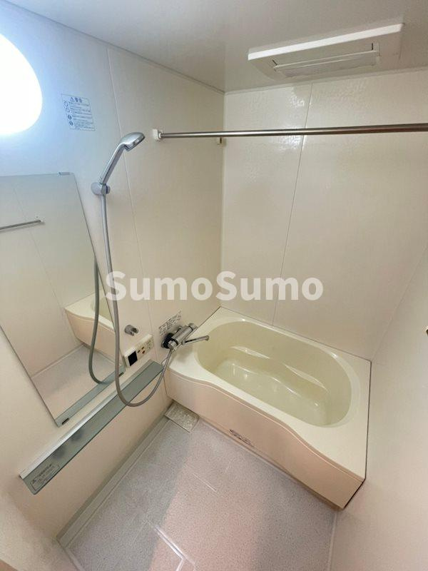 アプリーレ堺筋本町の浴室