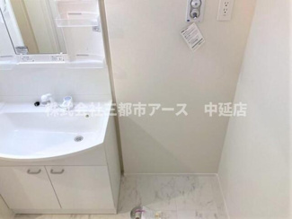 【洗面所】 | カーサ　ローレル | カーサ　ローレル　は三都市アース中延店へお任せください！　ご内覧可能なお部屋は物件現地お待ち合わせご案内可能です！