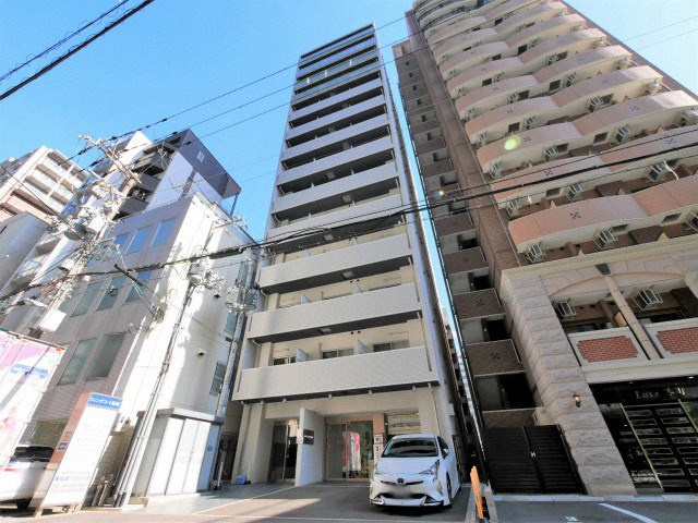 WINGCOURT船場の外観