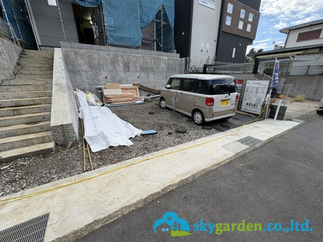 鎌倉市玉縄4期　新築戸建　全２棟1号棟の駐車場|令和８年９月２２日撮影（建築中）