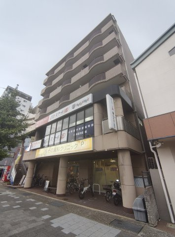 六甲パークランドの外観
