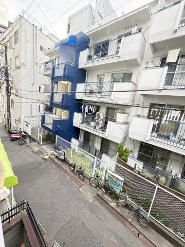 シャトレーゼ三宮の展望