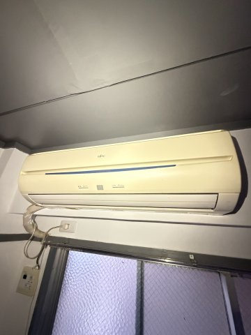 シャトレーゼ三宮の設備