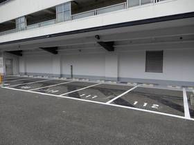 ビレッジハウス品川八潮タワー１号棟のエントランス