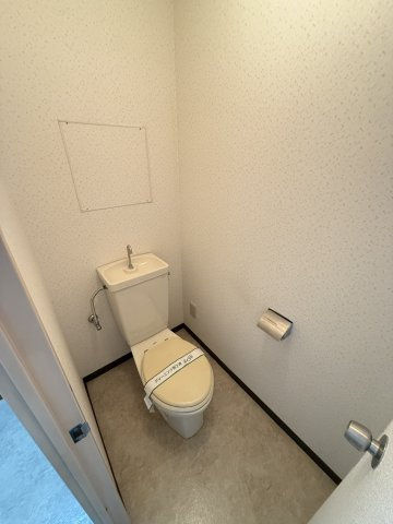 ハイム大手前のトイレ