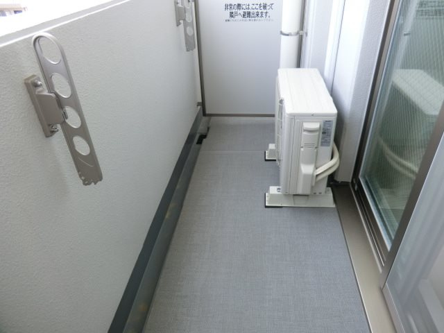 L・Isobe三宮のバルコニー