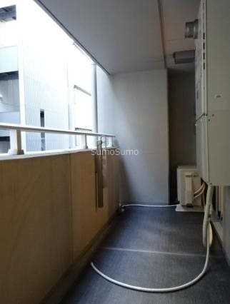 プレミスト堺筋本町ラディーナのバルコニー
