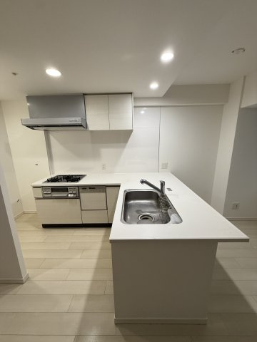 プレミスト堺筋本町ラディーナのキッチン