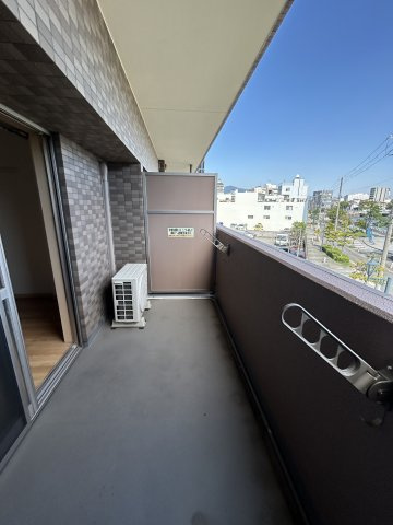 ＣａｎａｌＣｏｕｒｔＫＯＢＥのバルコニー