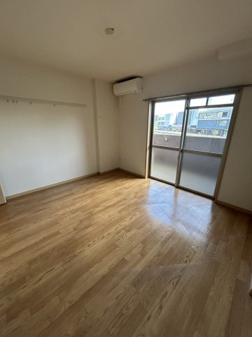 ＣａｎａｌＣｏｕｒｔＫＯＢＥの寝室