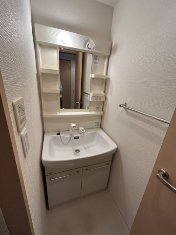 ＣａｎａｌＣｏｕｒｔＫＯＢＥの洗面所