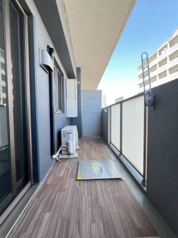 Renoas HAKATAのバルコニー