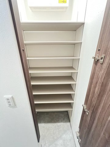 NIGAWA RESIDENCEⅡの収納