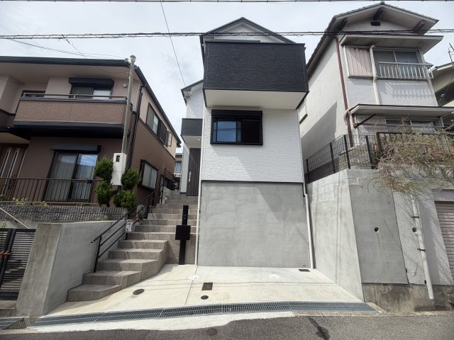 垂水区青山台２丁目新築戸建の外観