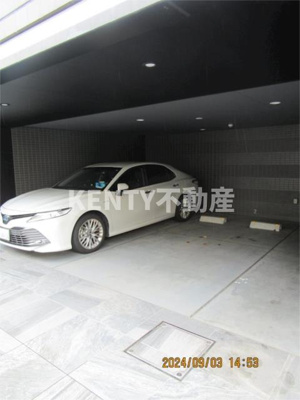 【駐車場】 | ＲＥＡＬＩＺＥ蒲田Ⅱ | 駐車場に車を止められます