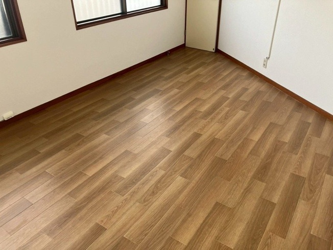 【寝室】 | 友鶴ビル | 使い勝手のいい寝室です