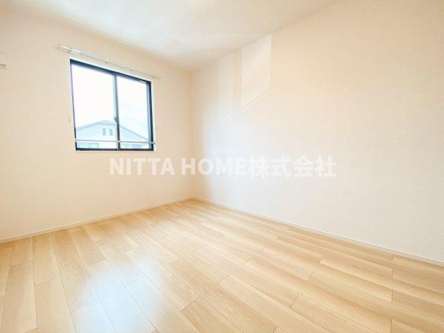 イリアの洋室|洋室６帖のお部屋です◇