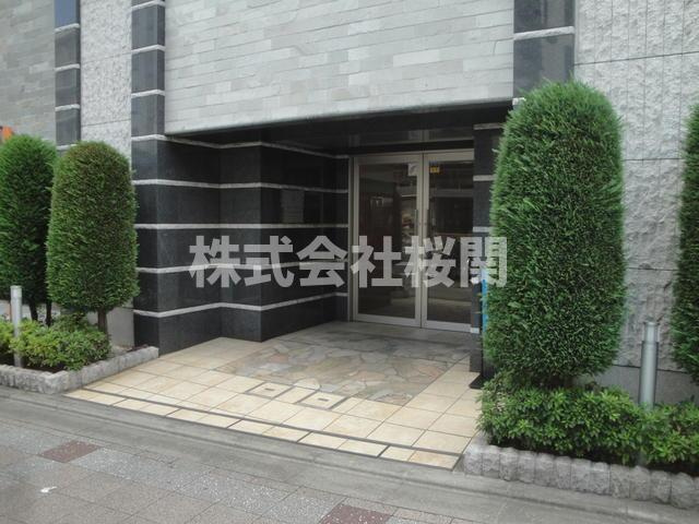 ミオカステーロ横濱吉野町ステーションフロントのエントランス