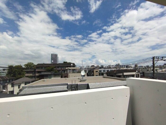 グランテージ西小山のバルコニー