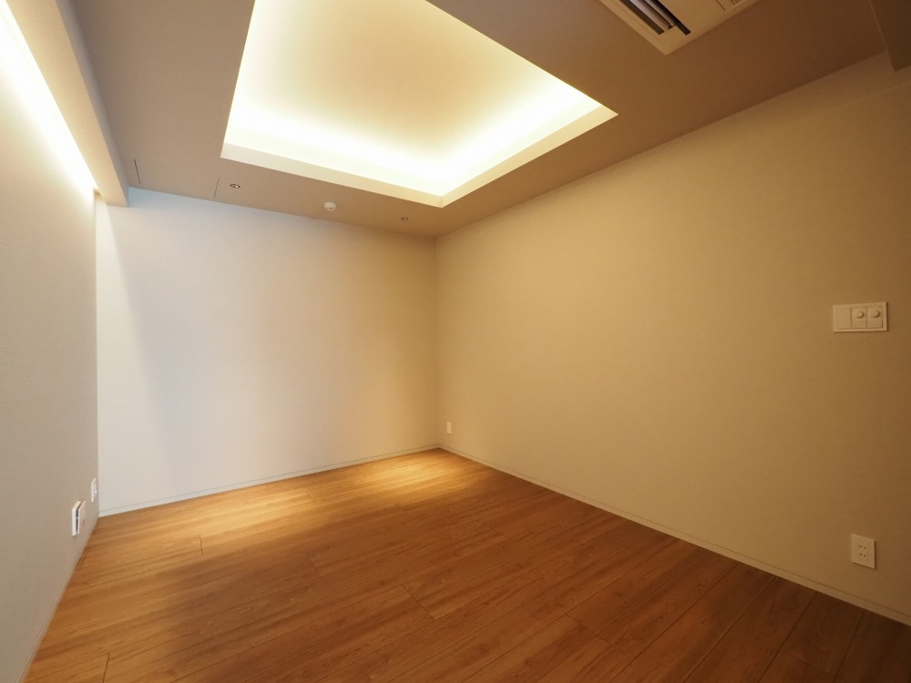 F-TERRACEの洋室