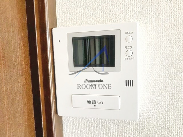 リベール玉川のセキュリティ|モニター付きインターホンです。
