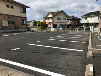 【駐車場】 | リビングタウン塩冶 A棟