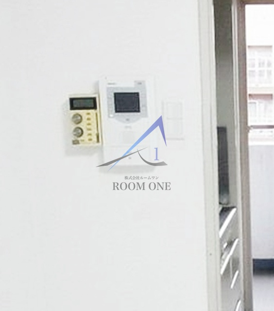 ＮＩＣアーバンスピリッツ横浜反町 のセキュリティ|モニター付きインターホンです。