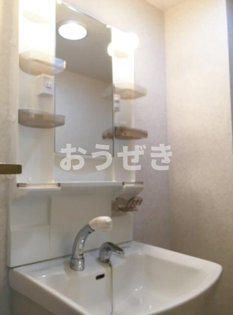 サンヒルズ東戸塚の独立洗面台