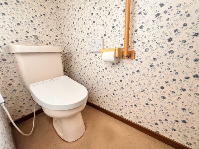 稲敷郡河内町生板　中古戸建のトイレ
