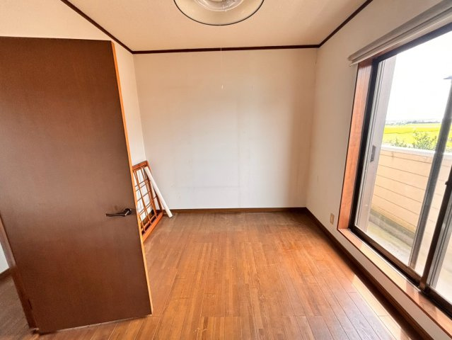 稲敷郡河内町生板　中古戸建の洋室