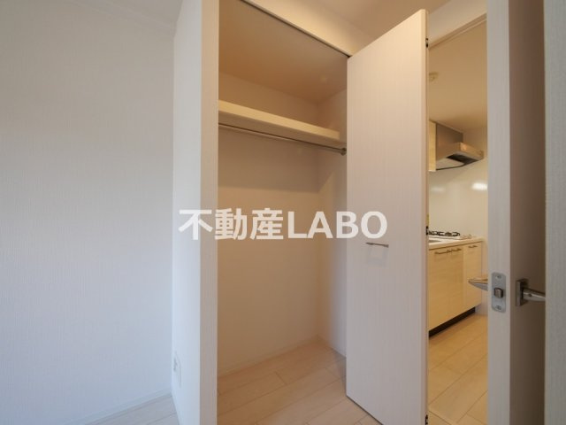 エスリード弁天町ノースプレミアの収納