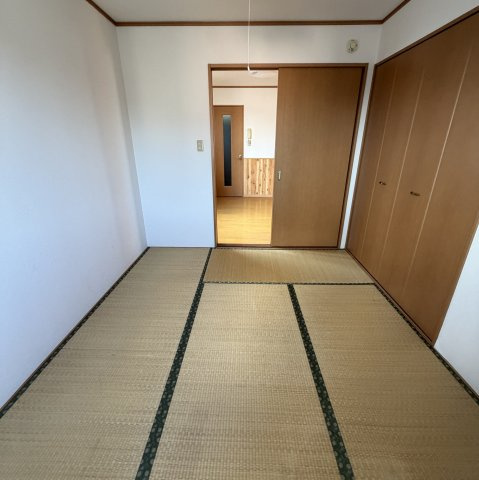 ハイツサンクライムの和室|和室がひろがる居住スペース