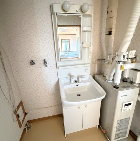 ハイツサンクライムの洗面所|コンパクトで使いやすい洗面所