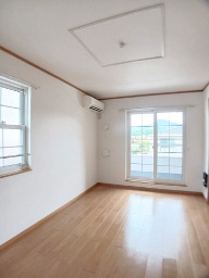 サン・フィオーレＢの居間・リビング