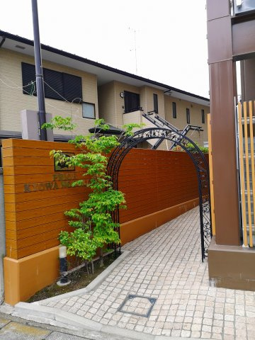川崎市多摩区登戸の賃貸マンションのエントランス