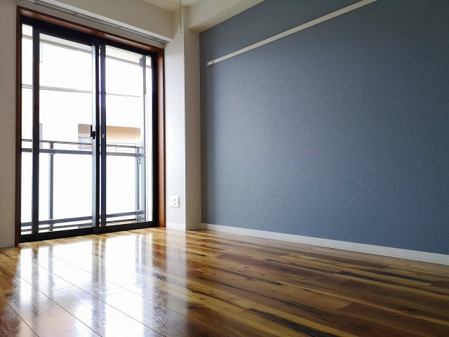 川崎市多摩区登戸の賃貸マンションの居間・リビング