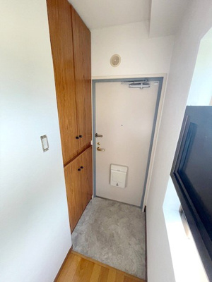 【玄関】 | 六軒町サンハイツ | 玄関です