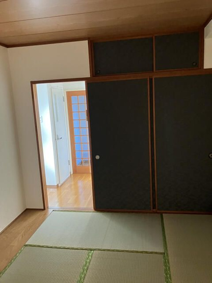 【寝室】 | 六軒町サンハイツ | 寝室にいかがでしょうか